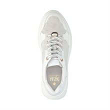 Dahlia Sneakers