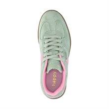 Fawn Sneakers