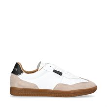 Emporia Sneakers